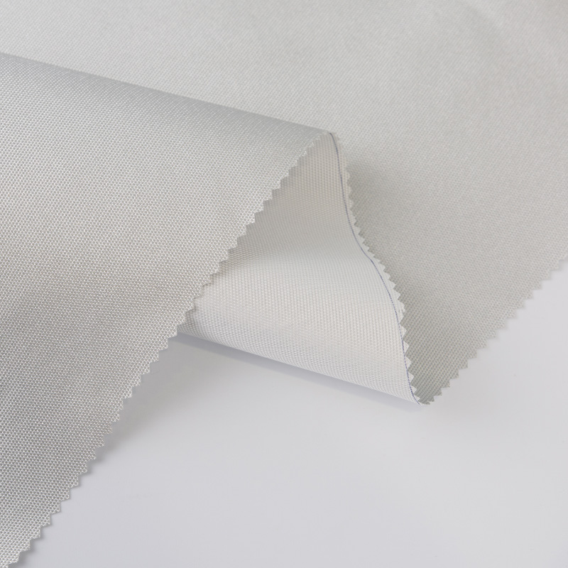 3*2.5*74 オックスフォード布シルバーコーティングされた PU コーティングされた荷物生地